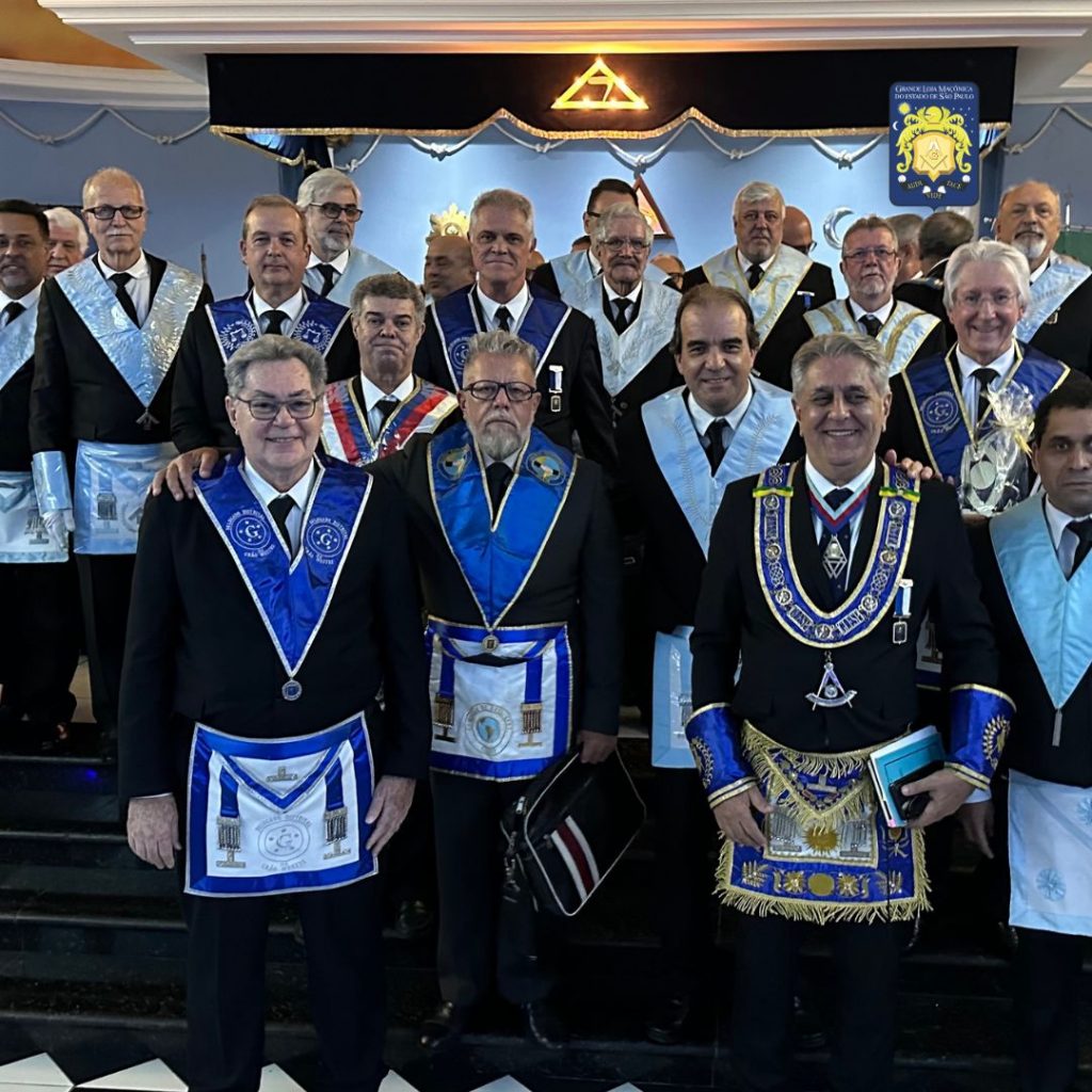 O Sereníssimo Grão-Mestre Jorge Haddad participou, no dia 10 de setembro, da entrega do Título de Maçom Emérito ao irmão Francisco Carlos Cortes